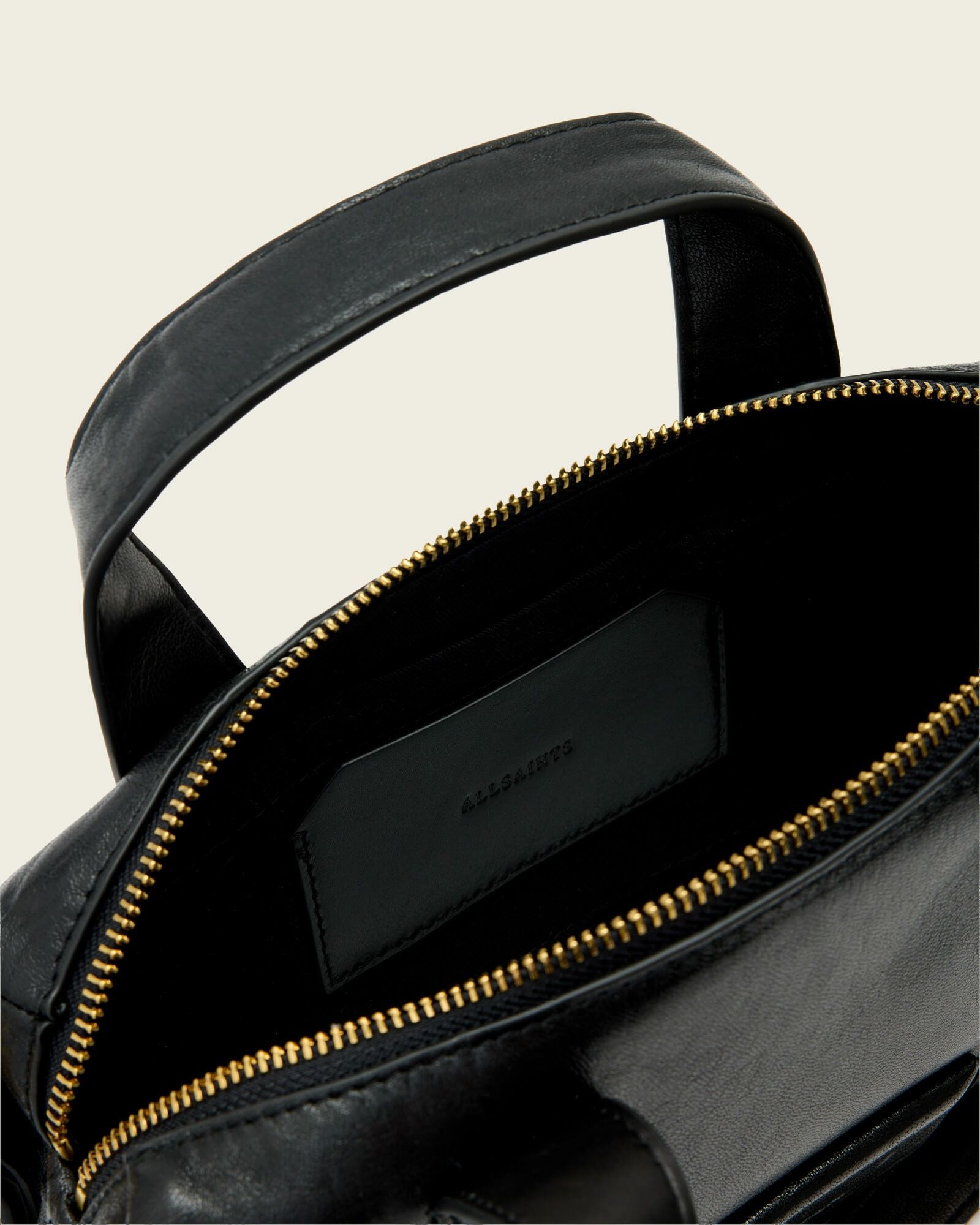 バッグ | オールセインツ 公式オンラインストア